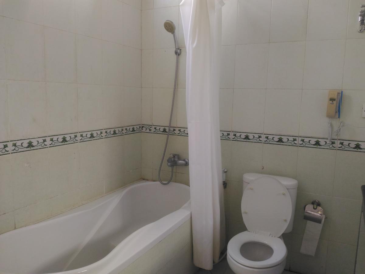 Grand Royal Taliwang Hotel Habitación foto